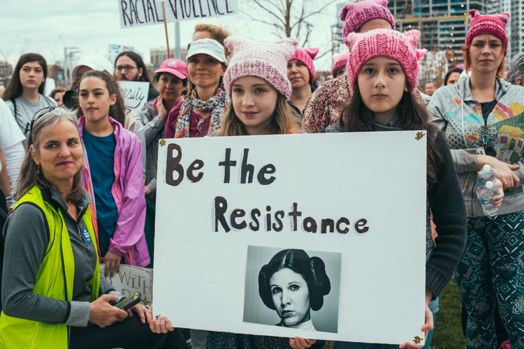 Women's March Draws Over 15K