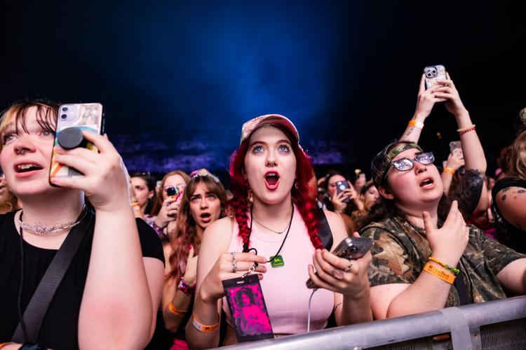 Chappell Roan 10-1-24-72.jpg