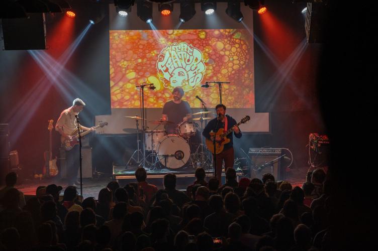 the Features-6952.jpg