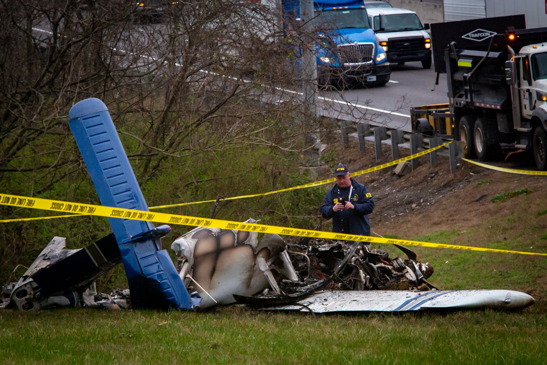 Five Killed in Plane Crash Near I 40 Pith in the Wind