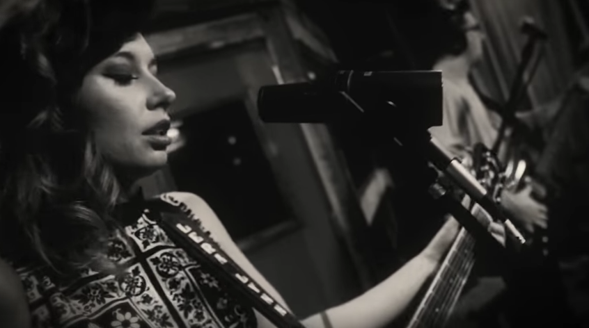 Cream Premiere: Watch Lera Lynn Play 'What You Done' in Her Studio