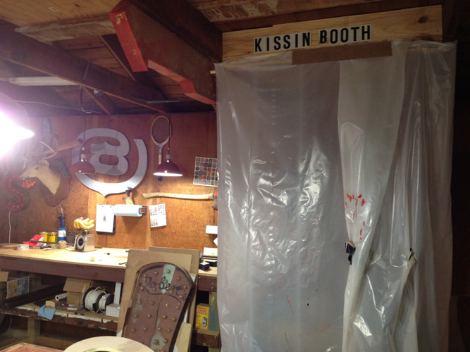Studio Visit: Luke Stockdale's Sideshow Sign Company