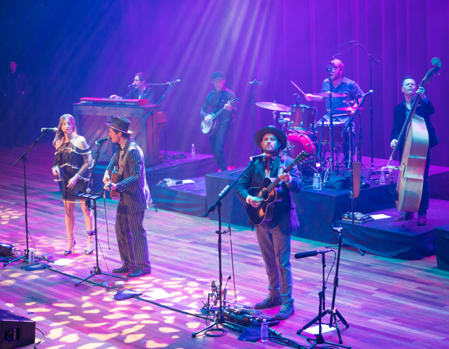 The Spin: Old Crow Medicine Show at the Ryman, 12/30/2017