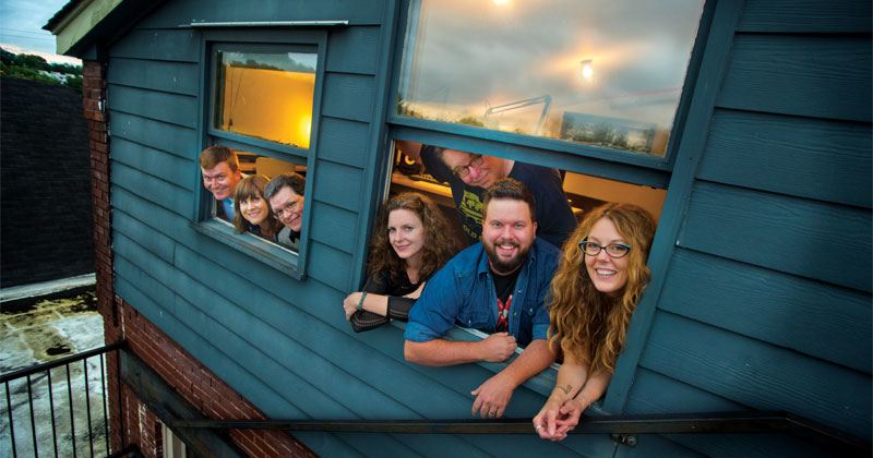 Five years after WRVU left the airwaves, community radio is back and better than ever on WXNA - Vimarsana News