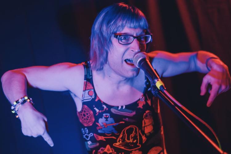 Holy Bongwater 011026 Cobra-10.jpg