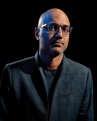 Ayad Akhtar Creates a Powerful Literary Assemblage in <i>Homeland Elegies</i>
