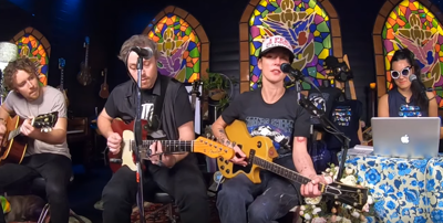 Amanda Shires Gets By, With a Little Help