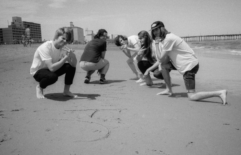 Notes and photos from local teenage punk troupe Jawws' tour opening for The Offspring