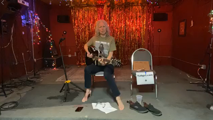 Marshall Chapman Lets It Rock at Springwater