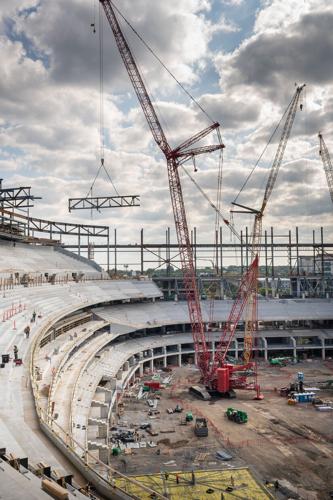 New Nissan Stadium-1989.jpg