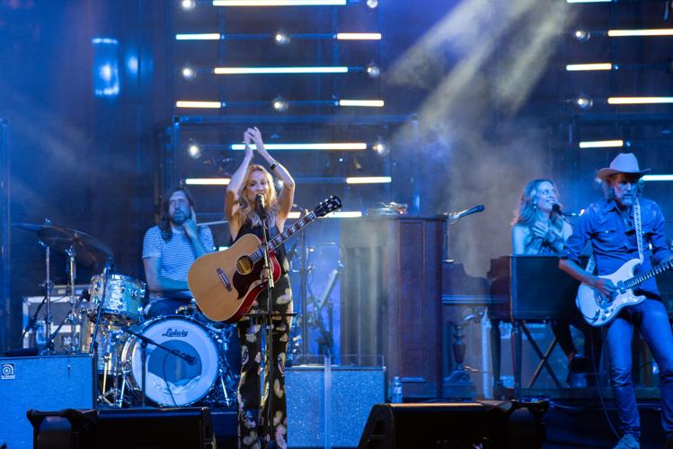 Sheryl Crow-9.jpg