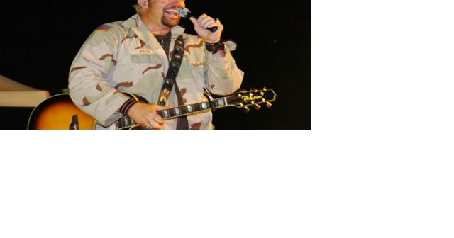 Apparently Someone Does Remember the Toby Keith/Kris Kristofferson Incident - Vimarsana News