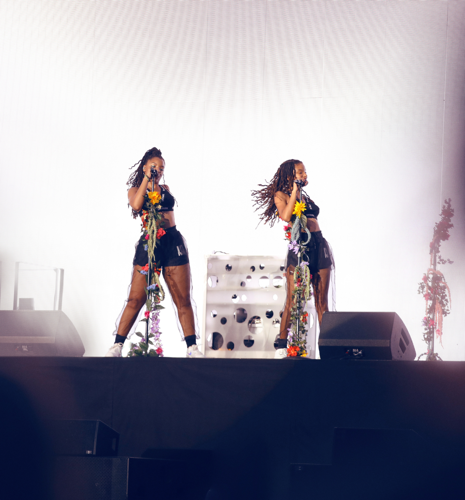 Beyoncé and Jay-Z Are Larger Than Life at Vanderbilt Stadium