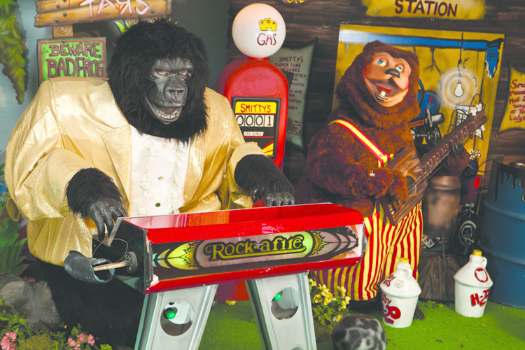 A hot 1980s band has its final residency in a West Nashville bowling alley — if their arms don't fall off. Meet Rock-afire Explosion.