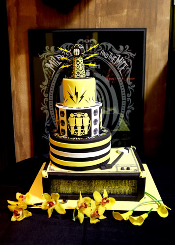 Nashville Cake Artist Renay Zamora Competes on <i>Halloween Wars</i>
