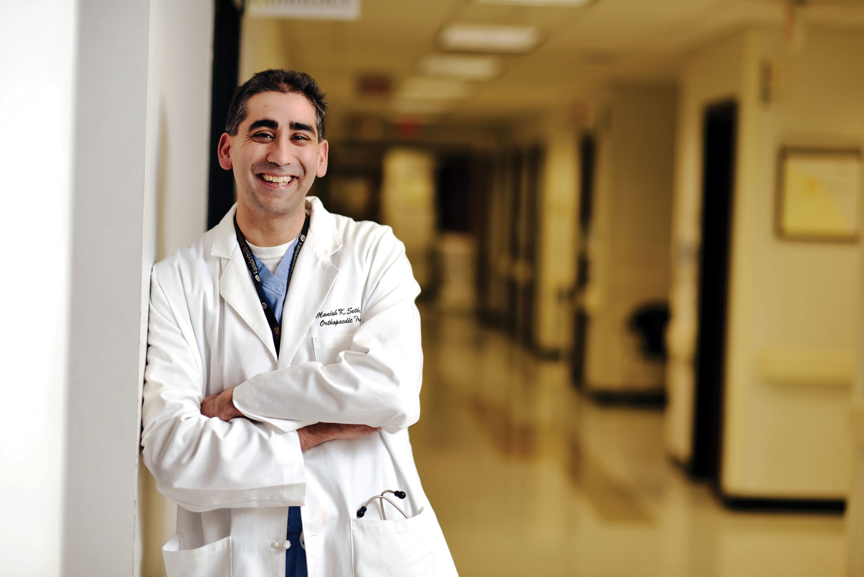 Manny Sethi and Bill Hagerty Both Play the Outsider Angle