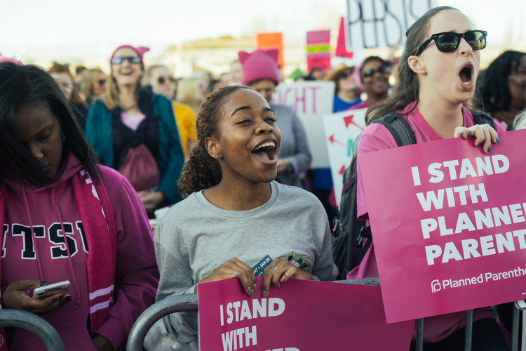 Estimated 15,000 Come Out for Women's March 2.0
