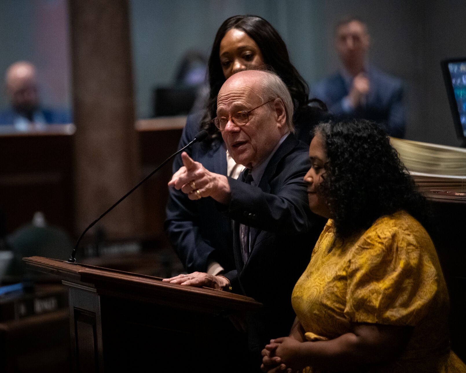 Democratic U.S. Rep. Steve Cohen, flanked by state Sen. London Lamar (left) and Minority Leader Raumesh Akbari on the Senate floor, April 9, 2026