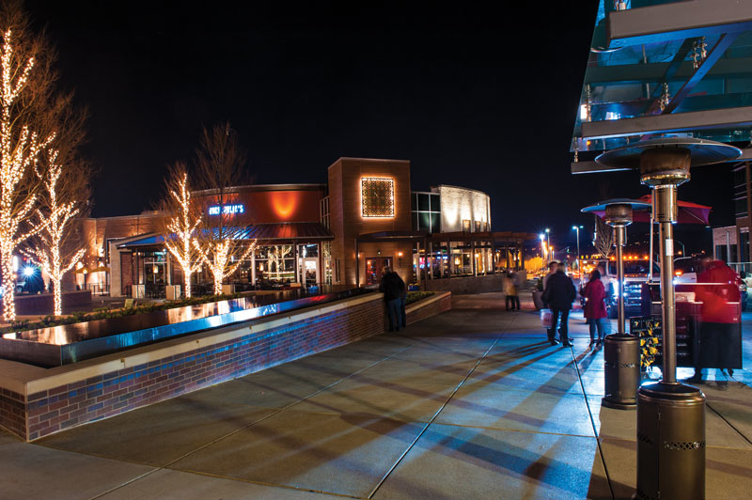 A Cluster Bomb of Corporate Restaurants in Brentwood Yields Mixed Results