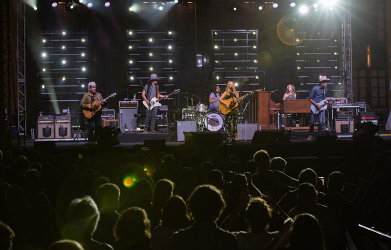 Sheryl Crow-12.jpg