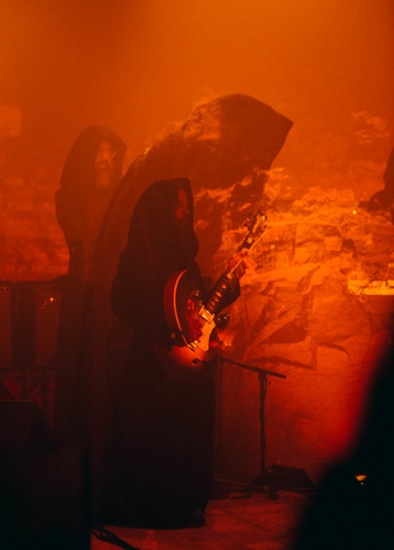 Sunn O))) Brings the Light to The Caverns