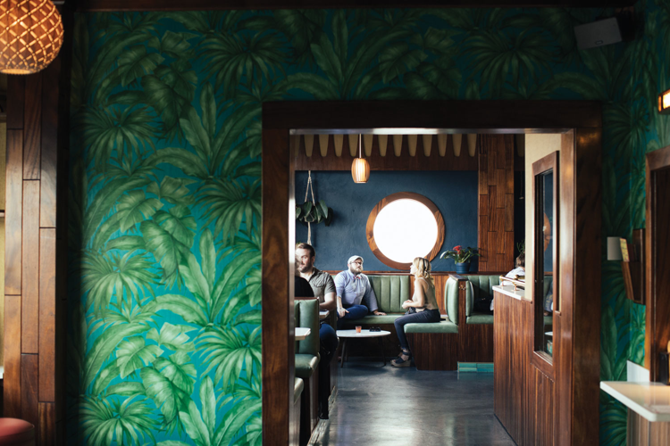 Booze Hound: Ting Wray at Pearl Diver