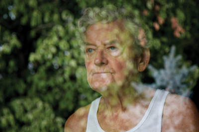 Writer-director Scott Teems and actor Ray McKinnon discuss <i>That Evening Sun</i> and getting the South right on film