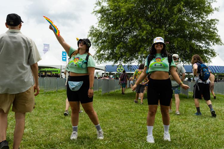 Greating staff at the enternce of Centeroo - Sam McIntyre .JPG