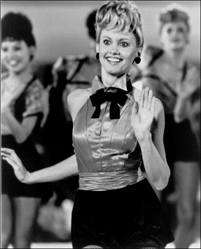 What To Wear To Tonight's Midnight Screening of <i>Xanadu</i>