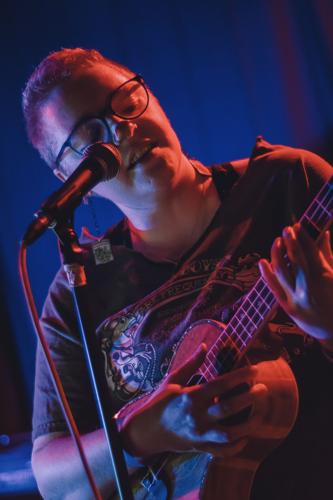 Holy Bongwater 011026 Cobra-19.jpg