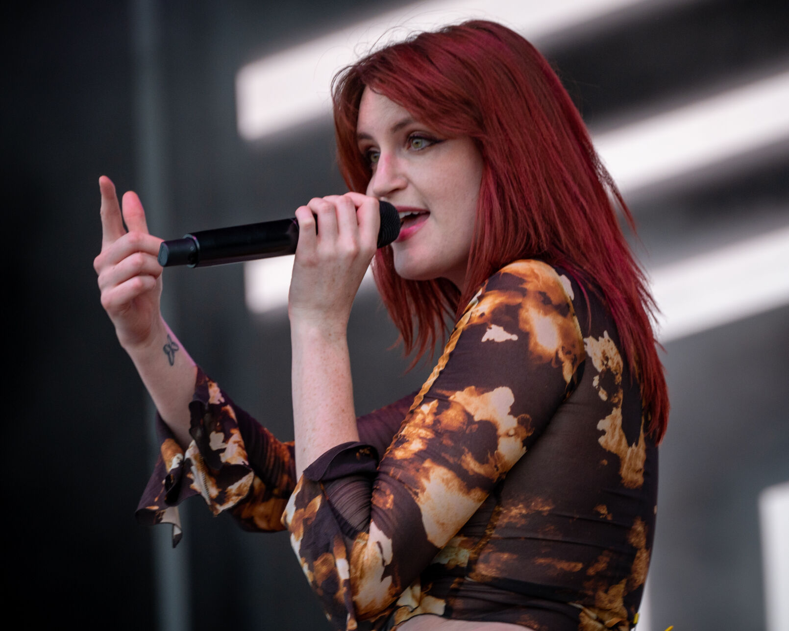 Bonnaroo2023Day2_Muna-4.jpg