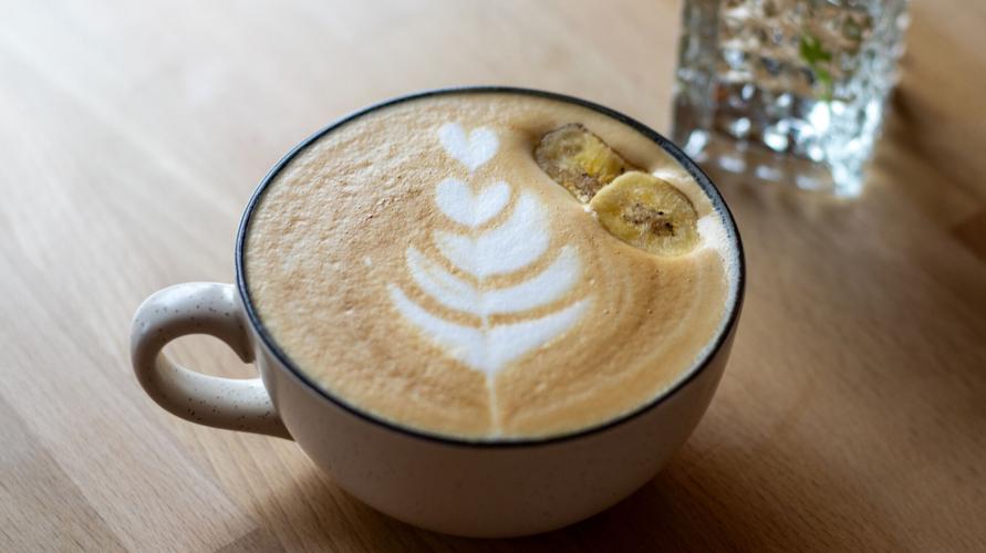 Banana Puddin latte at Verna