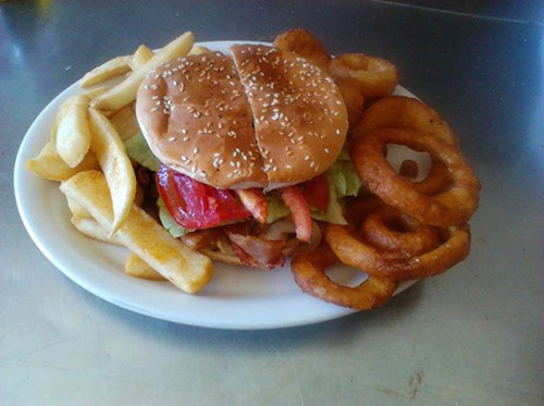 First Bite: Mixed Grill Cafe in Woodbine