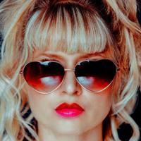 Another Look: Caitlin Cannon, 'Love Addict'