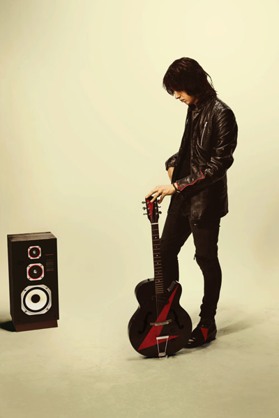 Julian Casablancas to Play The Cannery Ballroom Apr. 27