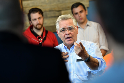 Cooper Falls Short of Lee Transparency Mark