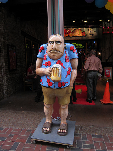 Comings and Goings: Dick's Open and Church's Closed