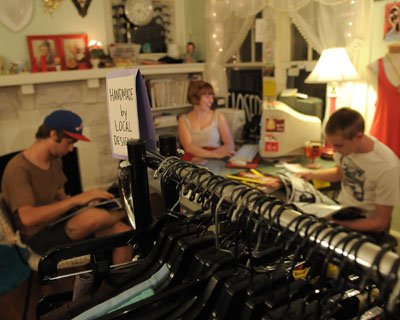 Hans Condor, Saigon Baby, The Spanish Candles and Kindergarten Circus at Local Honey