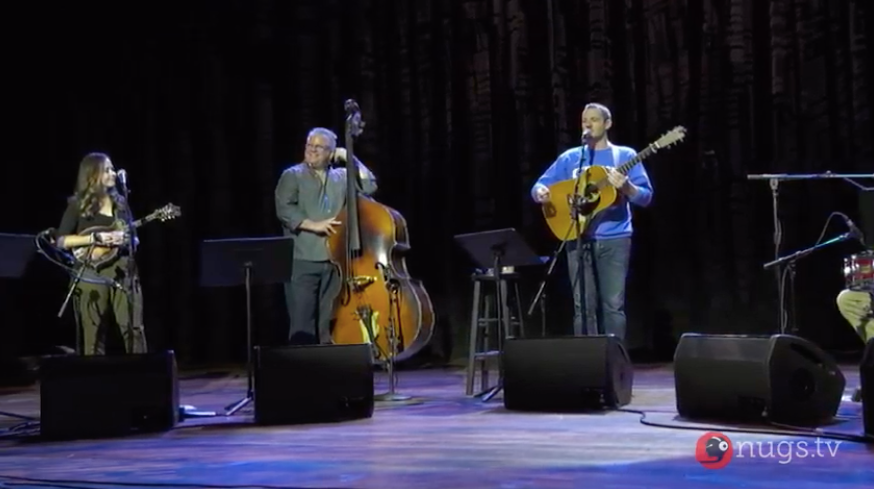 Sturgill Simpson Lets the ’Grass Grow at the Ryman