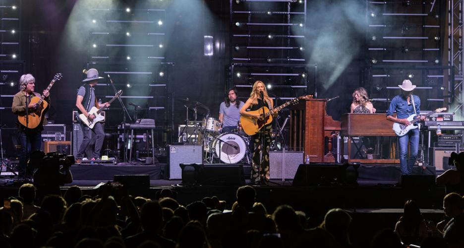 Sheryl Crow-11.jpg