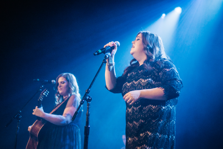 Jason Isbell and the 400 Unit Settle In at the Ryman