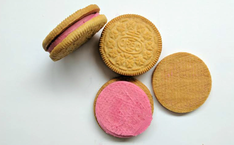 Of Course We Ate the New Peeps Oreos ... Of Course We Did