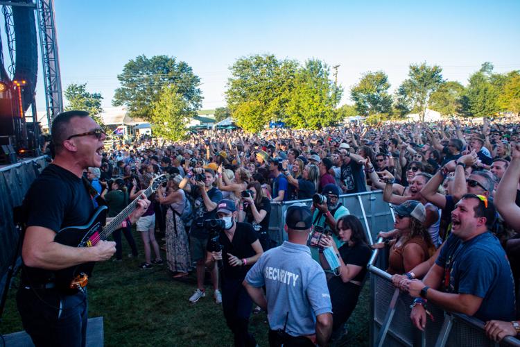 Pilgrimage2021_Cage The Elephant_4.jpg