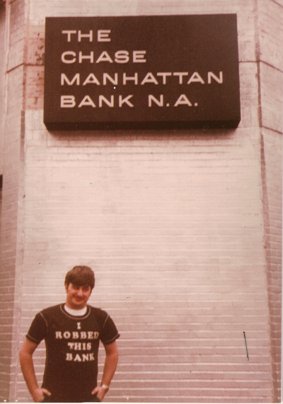 In outrageous doc <i>The Dog</i>, the real-life robber behind <i>Dog Day Afternoon</i> out-Pacinos Pacino