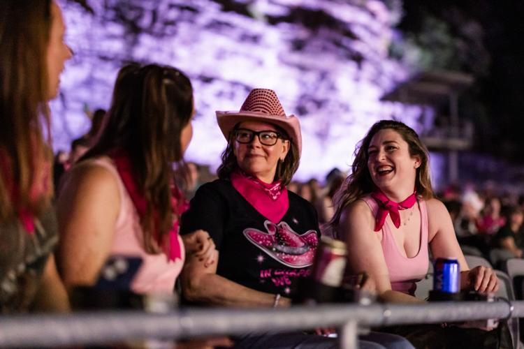 Chappell Roan 10-1-24-39.jpg