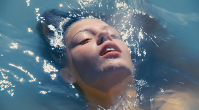 <i>Blue Is the Warmest Color:</i> The face, not the gaze, tells the story