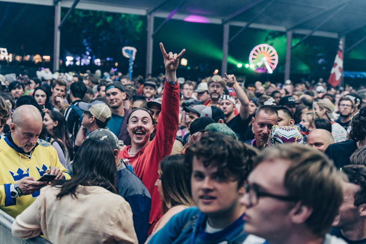 Bonnaroo 2019 Begins on a High Note With Caroline Rose, Saba and More