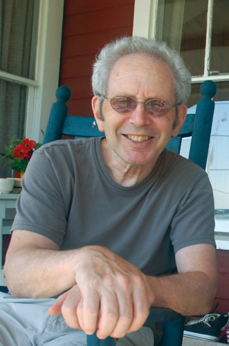 Talking With Peter Guralnick About <i>Looking to Get Lost</i>