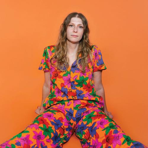 Liz Cooper press photo