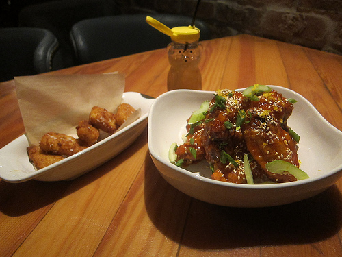 First Bite: Two Bits, a New Bar and Restaurant on Demonbreun